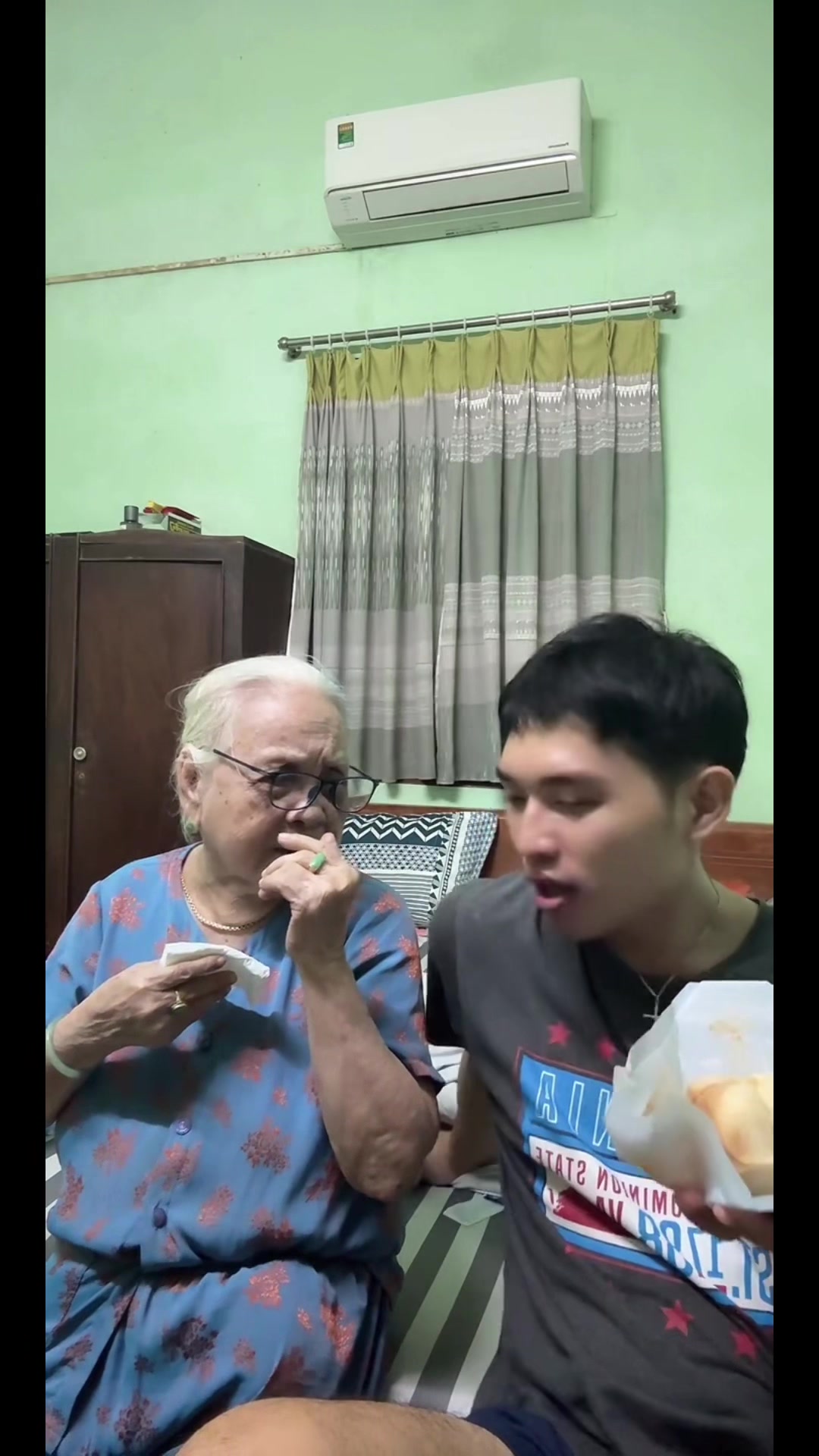 @Nguyễn Hồng Thủy