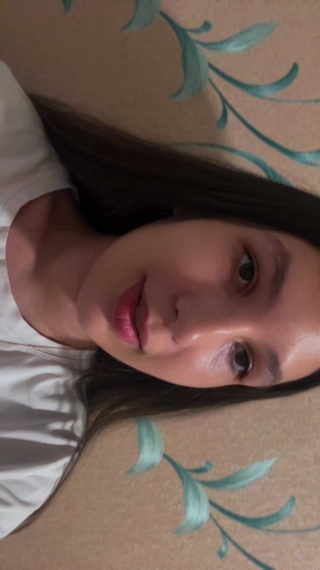 @x.livia.x15