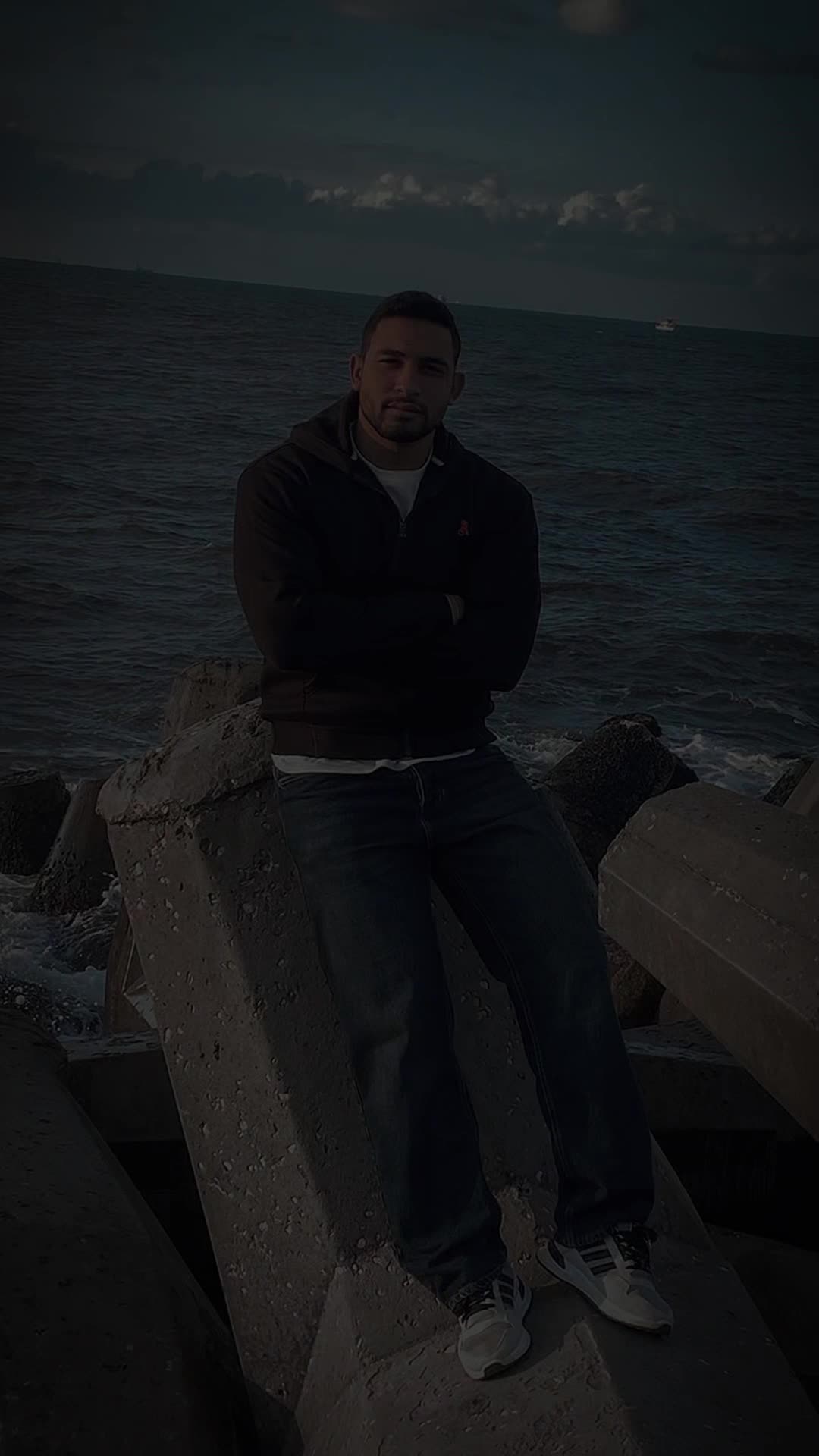 @Omar Albiomy