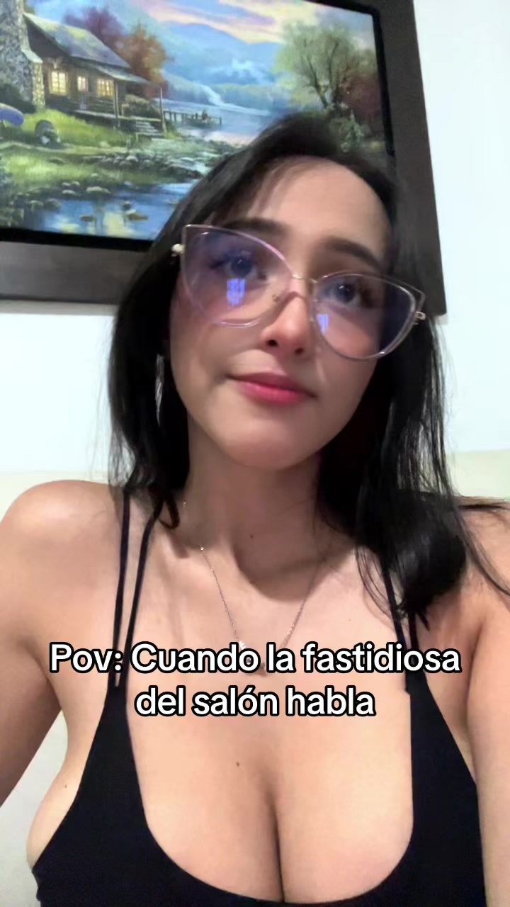 @HilaryRhodes