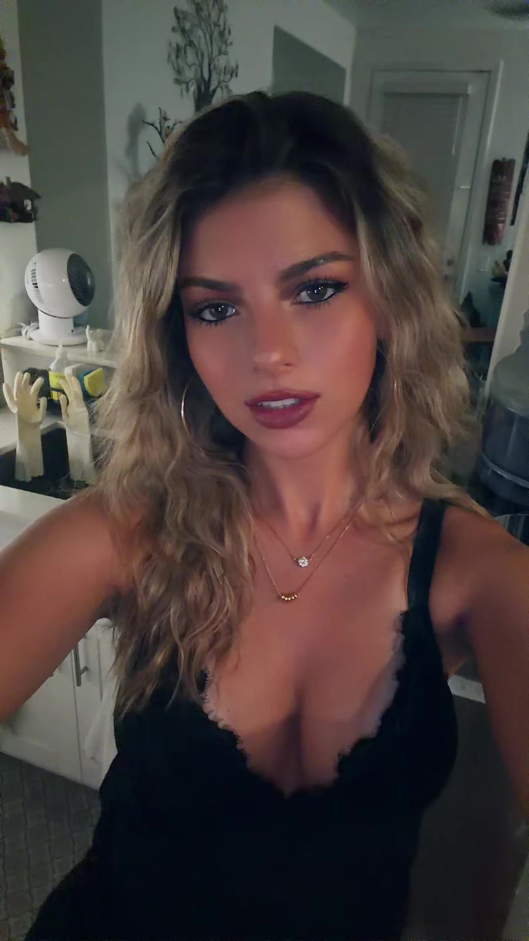 @isaaaa