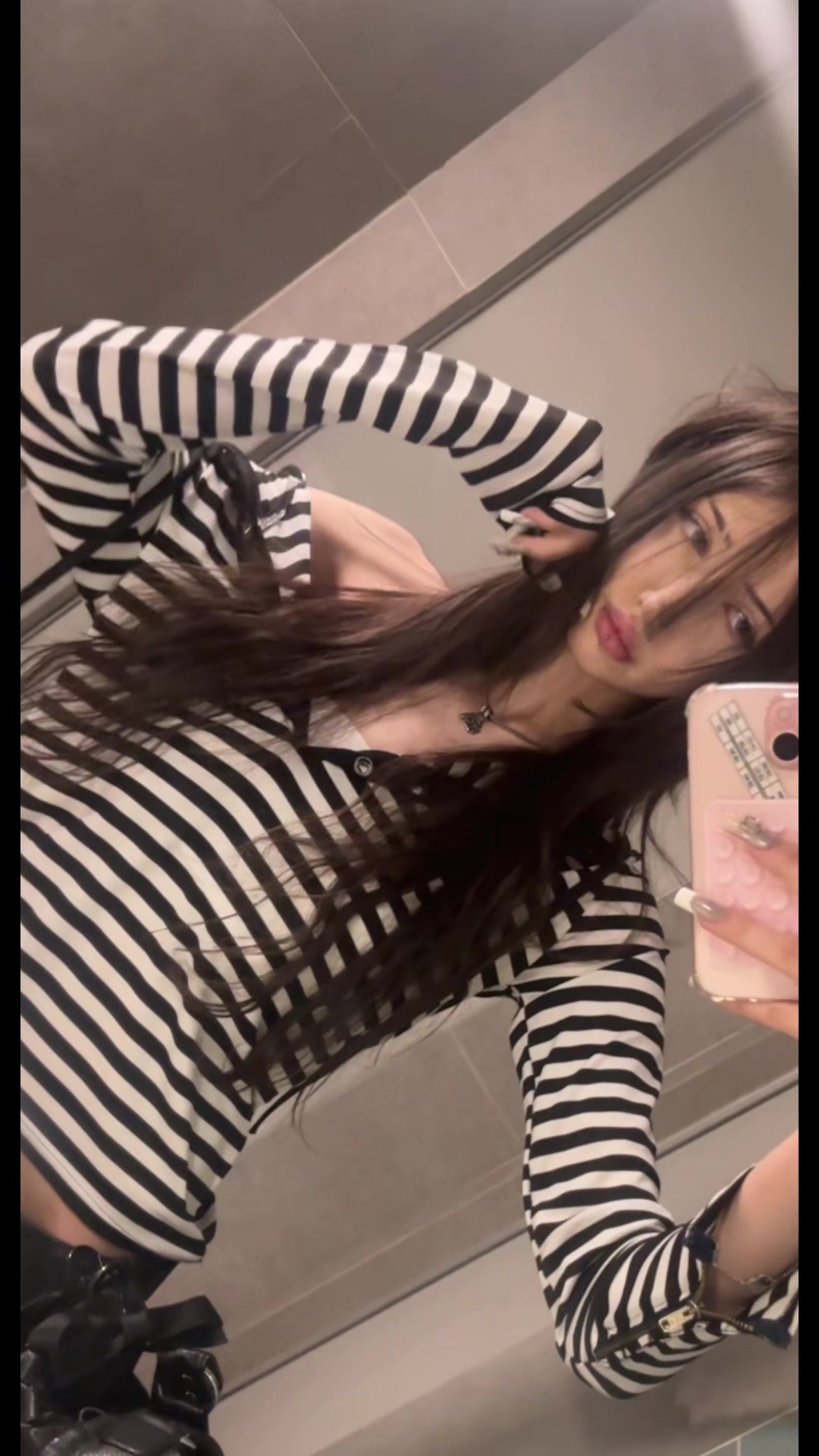 @h8telovr