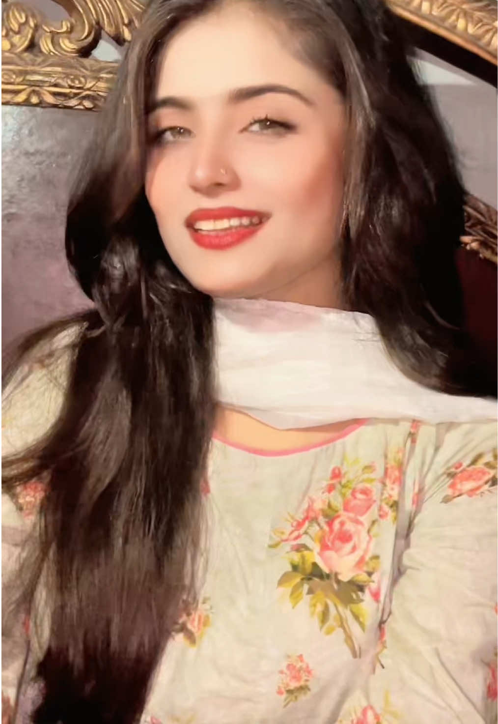 @Faryal_burfat