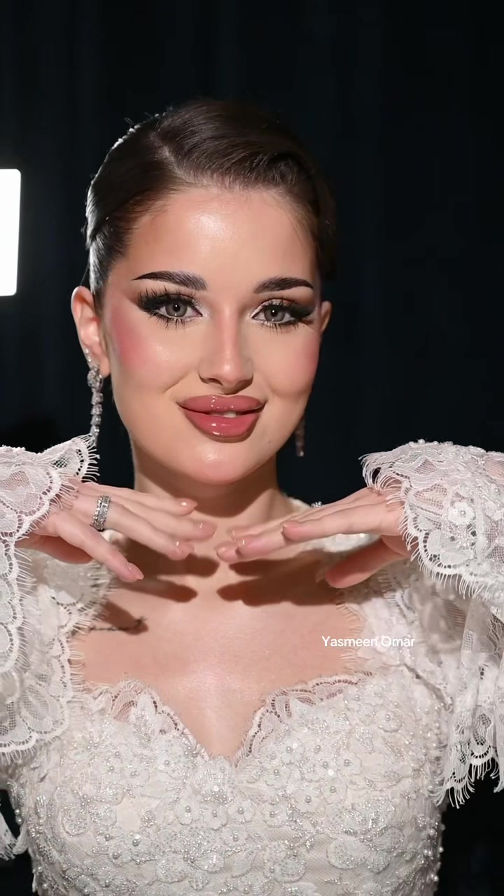 @ياسمين عمر💄| ميك اب ارتست جدة
