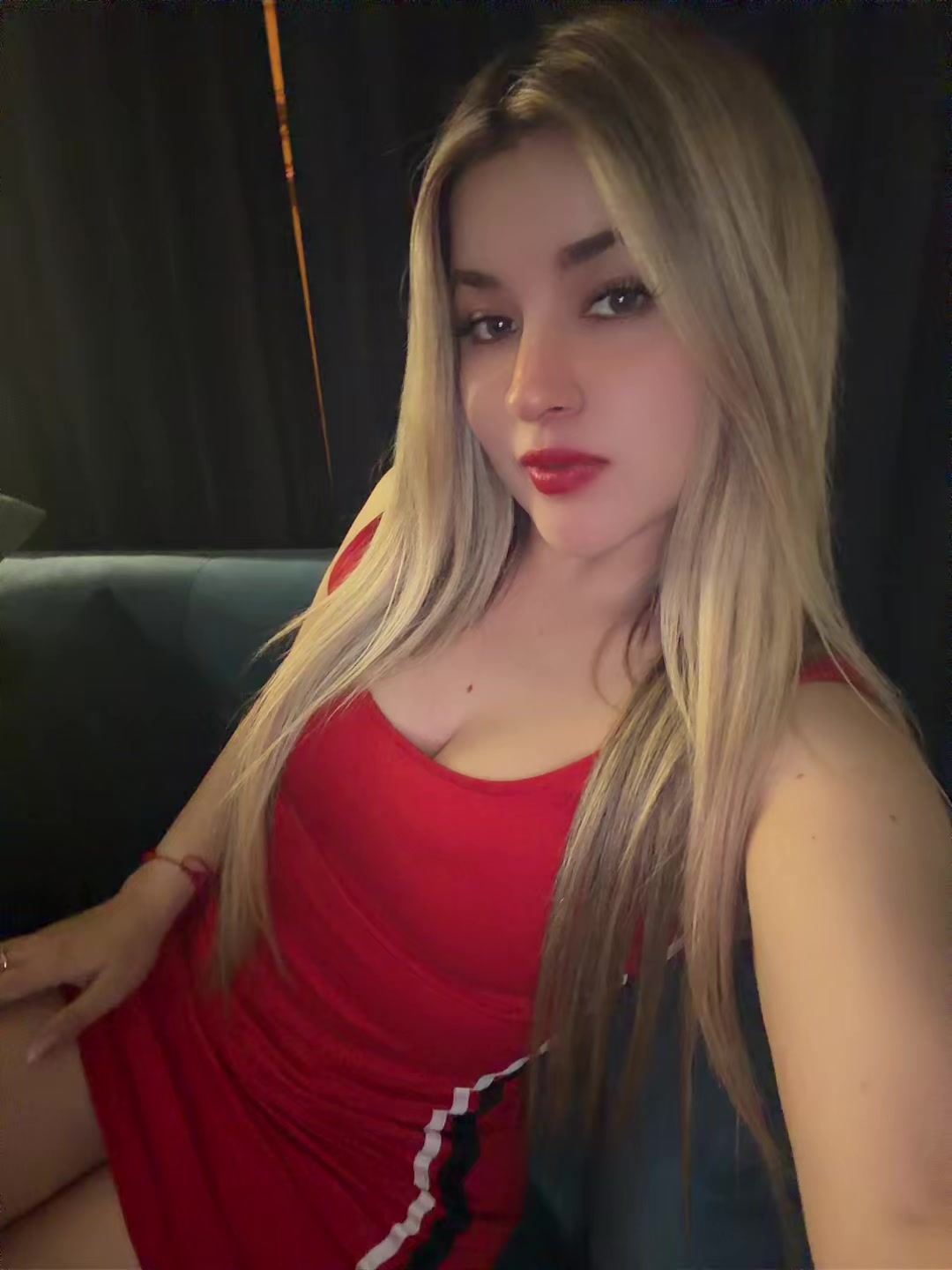 @Ashley Álvarez