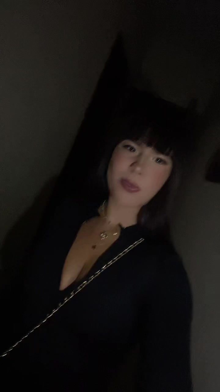 @015_camille
