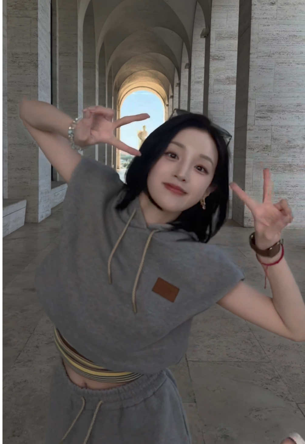@i-dle (아이들)