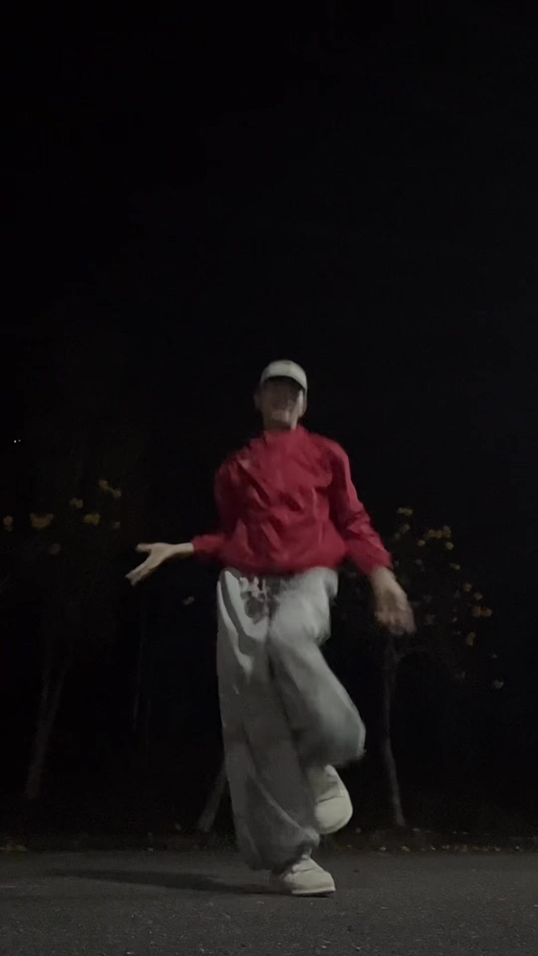 @mon