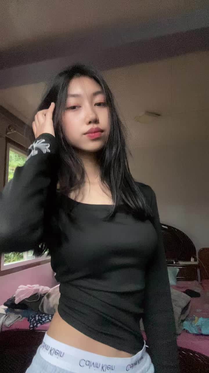 @skibidifiona