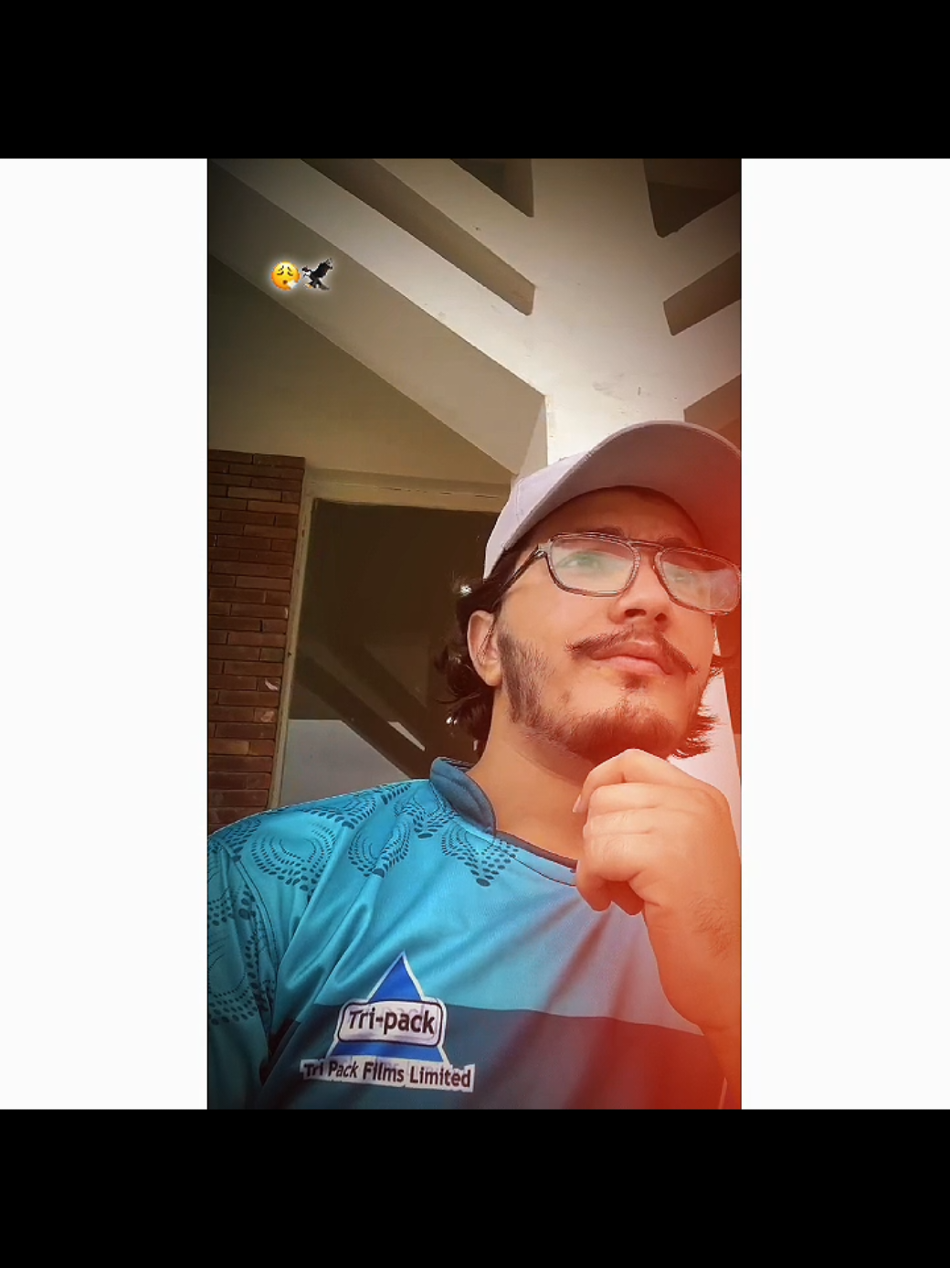 @Yøūñîš Pãthåñ ————-💔————-