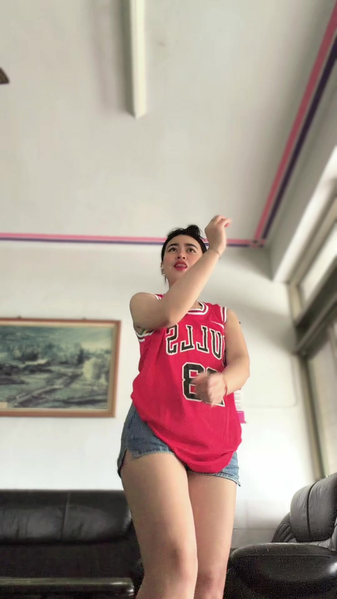 @J E J E🚷