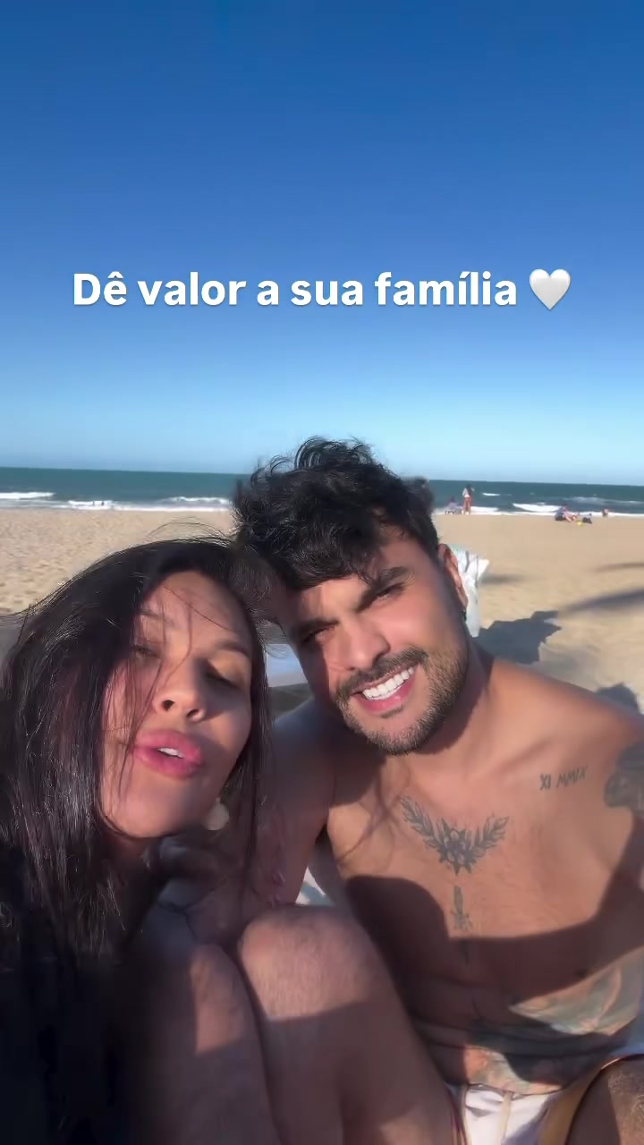 @Ayarla Souza