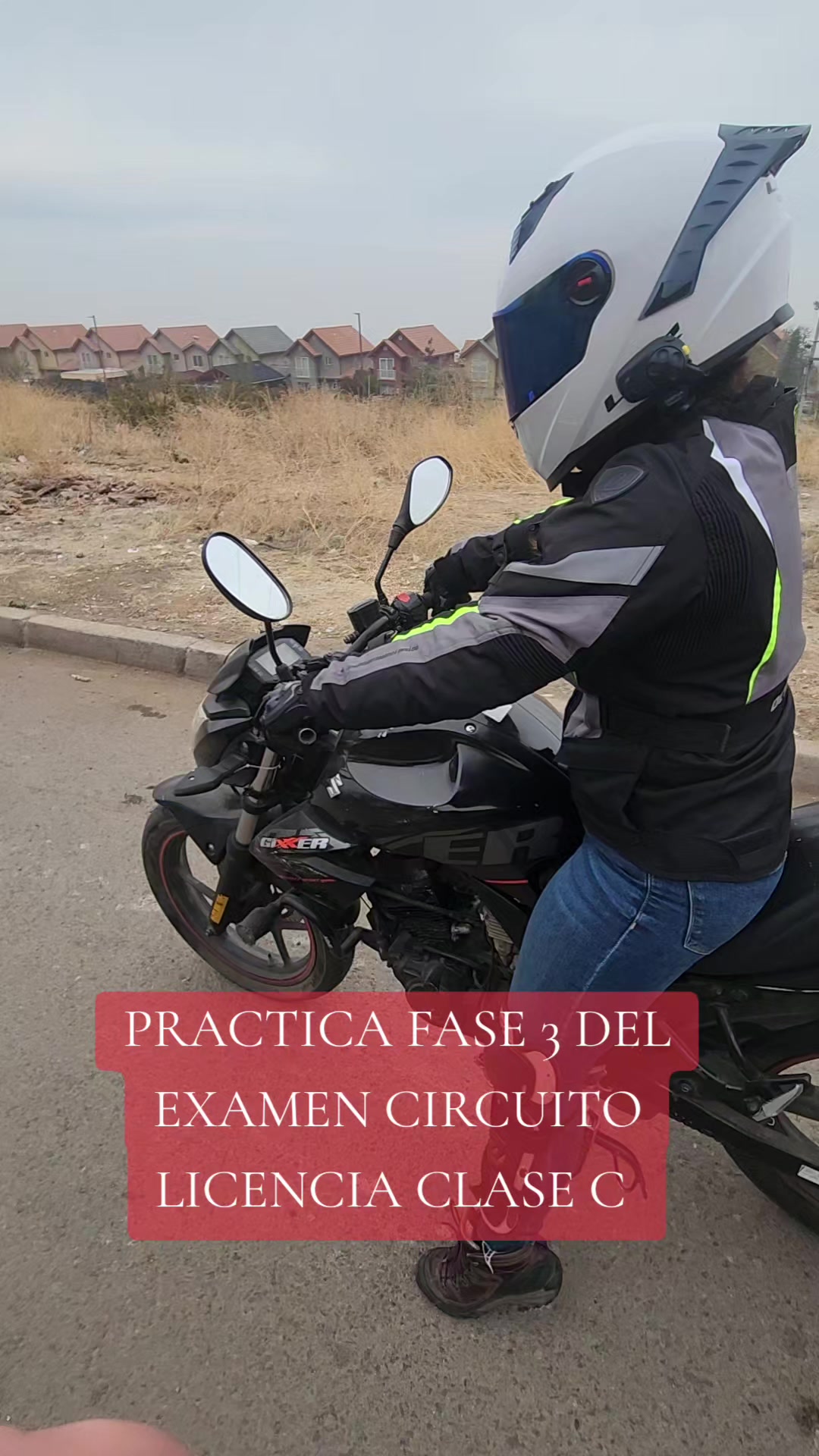 @CLASESDEMOTO.GIXXERMANIA
