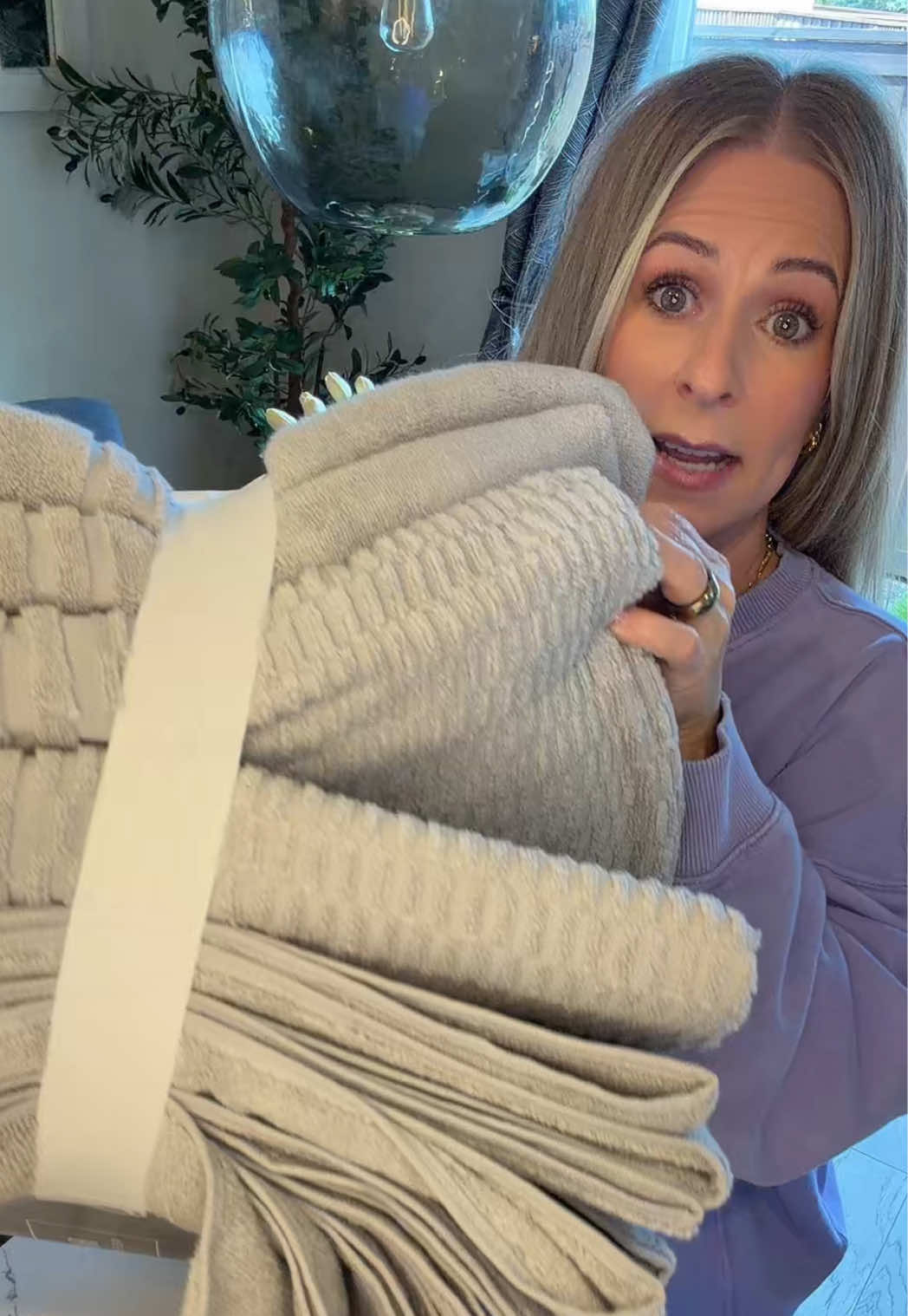 @thesaltyblondestylist
