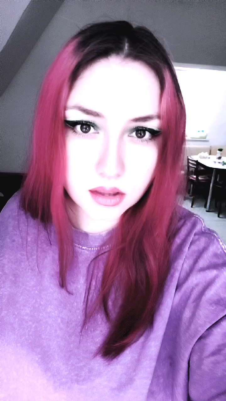 @Ведьмочка 😈