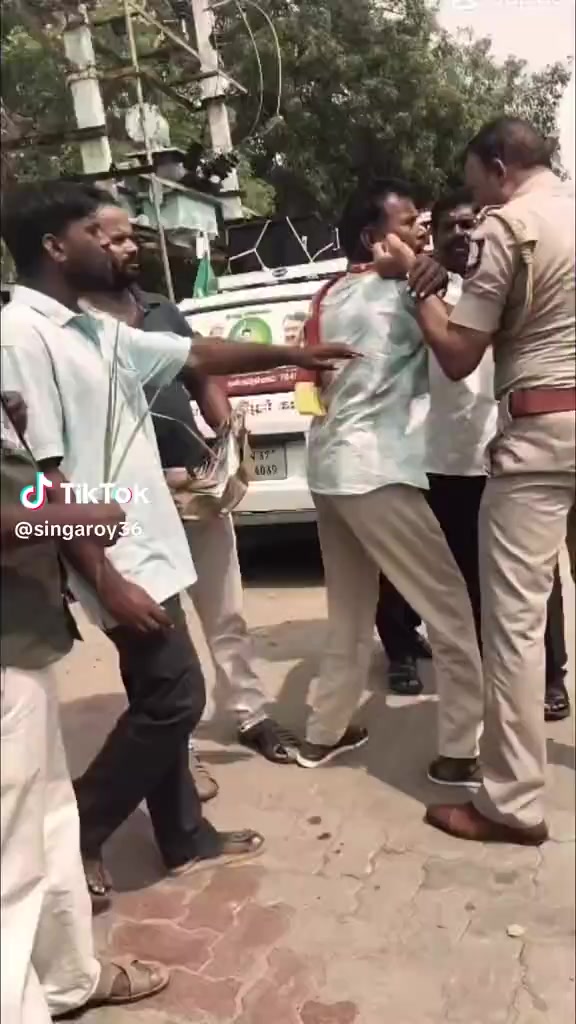 @குமரி தமிழன்