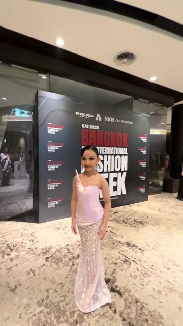 @น้องขนมปัง ปริยากร