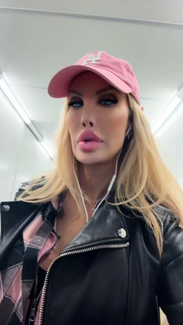 @nikkiexotika