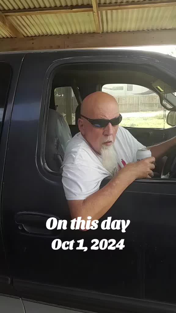 @✔️🩵 DANCING CAJUN MAN 🩵✔️