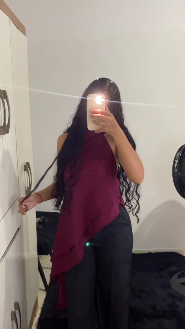 @𝗠𝗼𝗮𝗻𝘆 💋