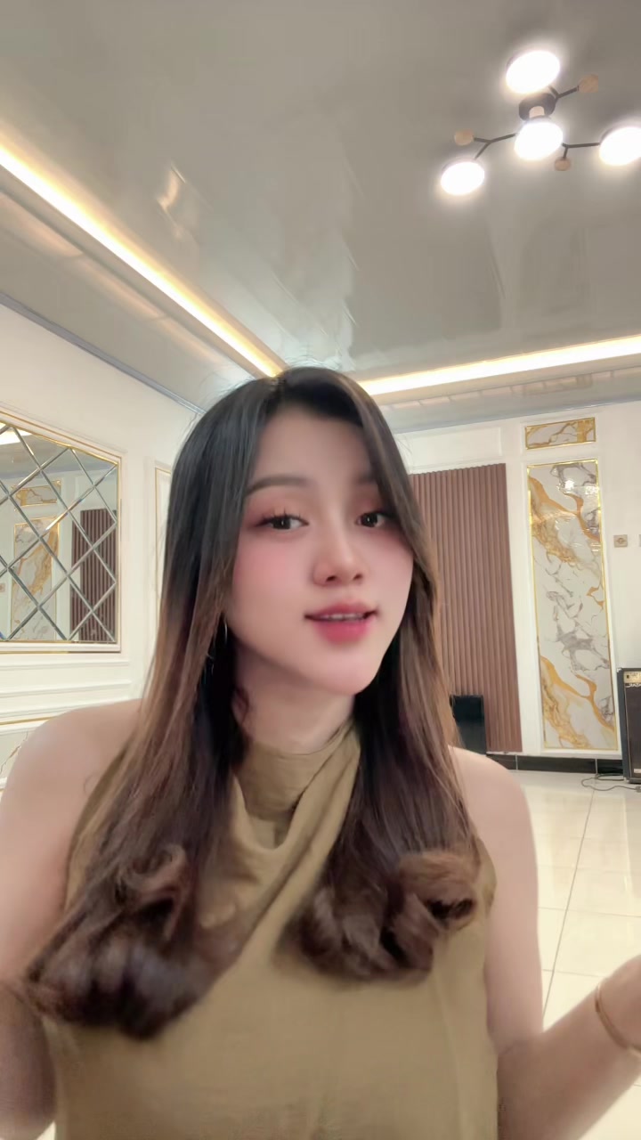 @Tiaralintang_