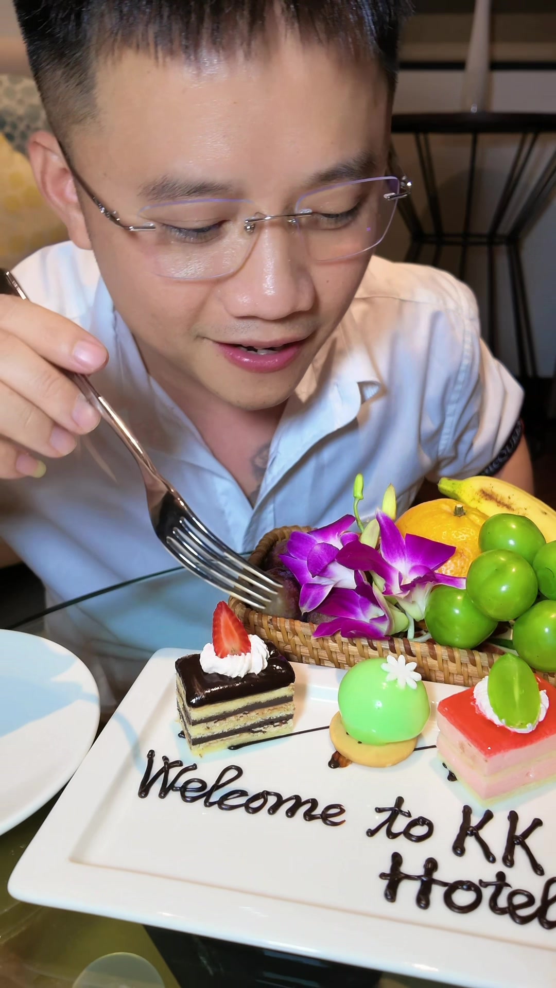 @Nguyễn Văn Hậu (Hậu Troll)
