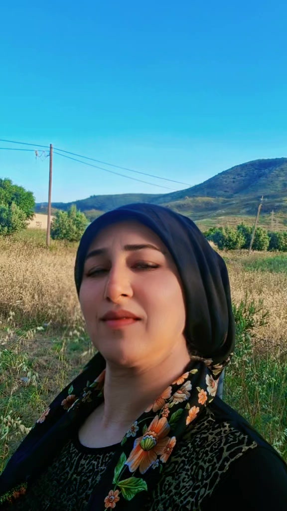 @Suna Karipoglu