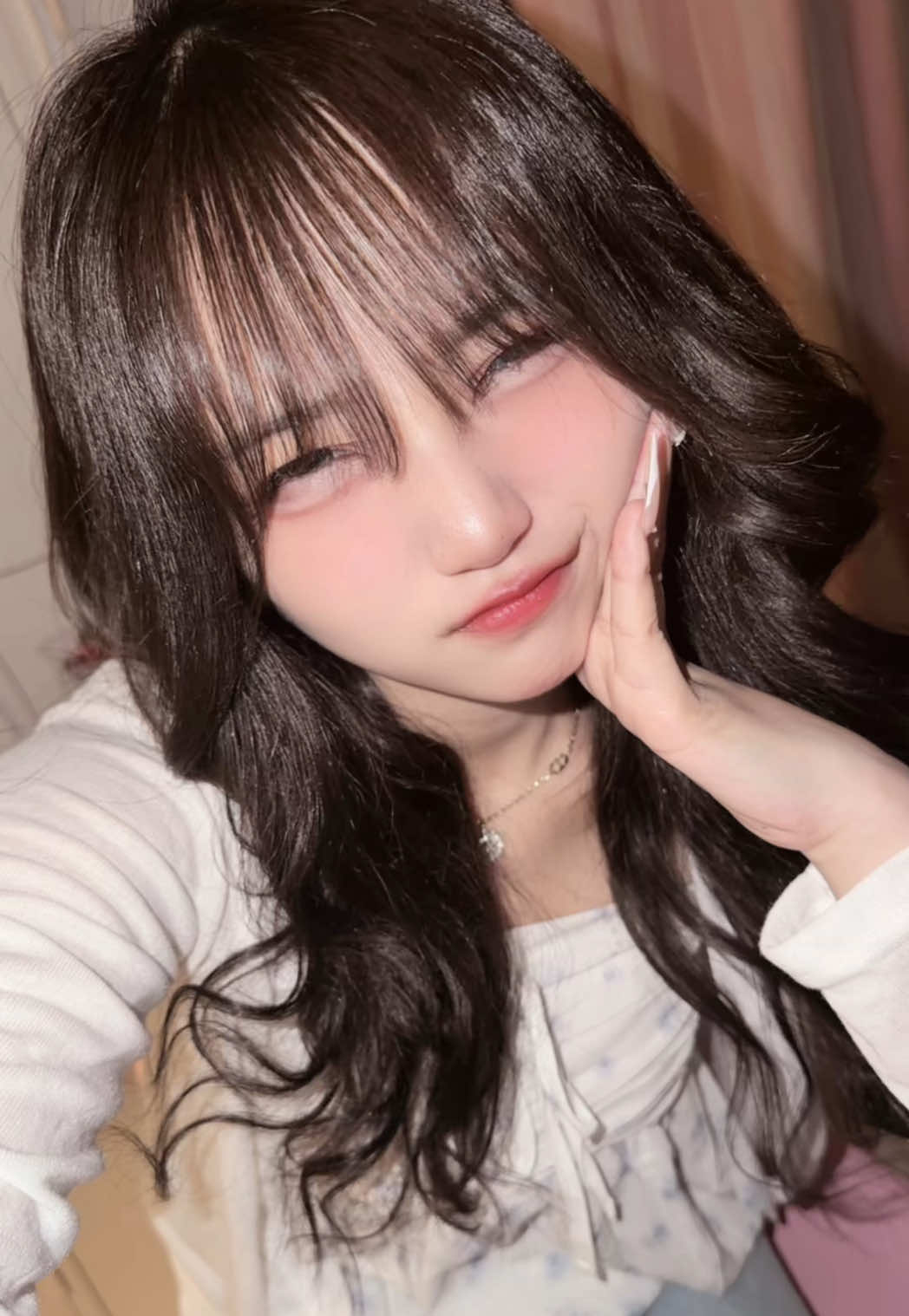 @えま
