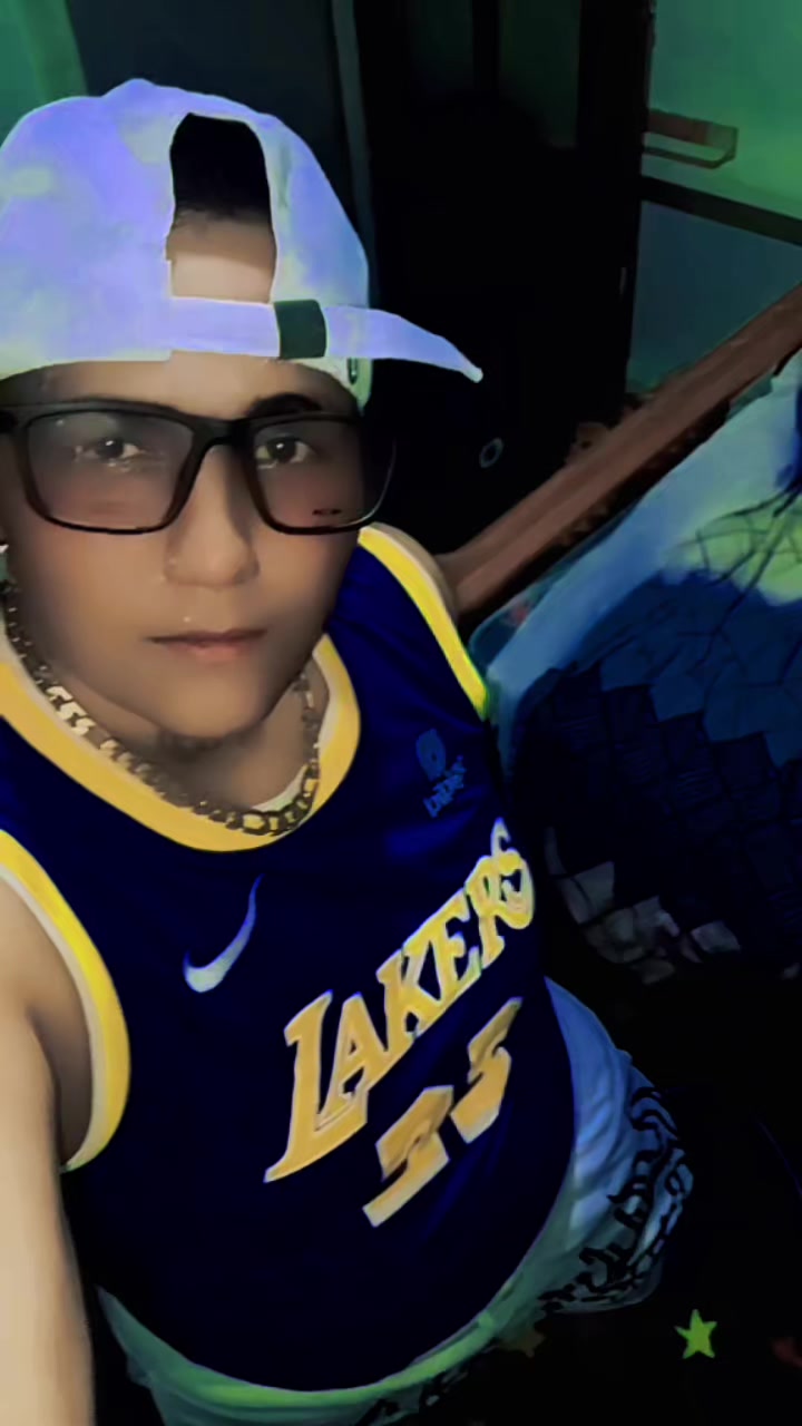 @1 Azeez Neva 2 โค๏ธ๐๐ณ๏ธ๐