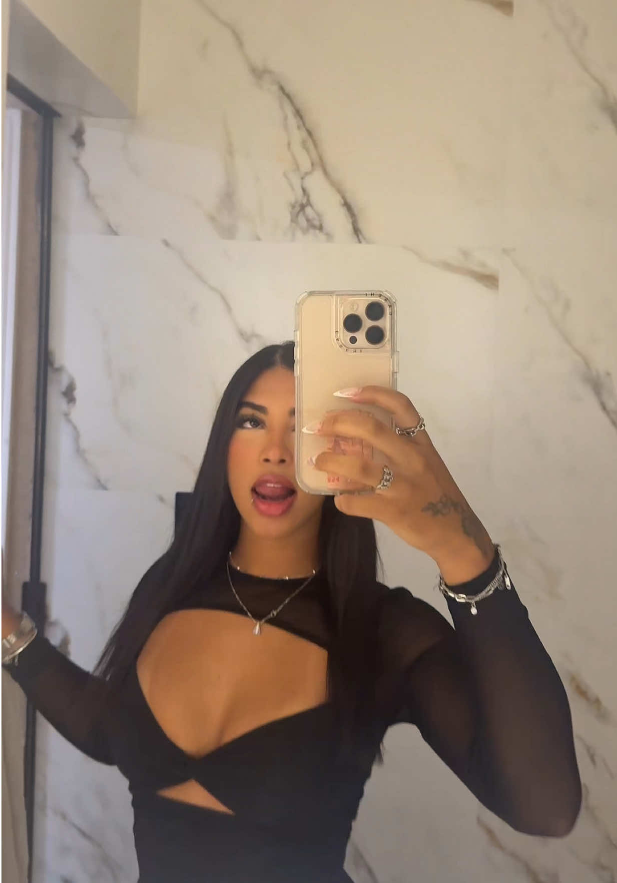 @lethicia paula