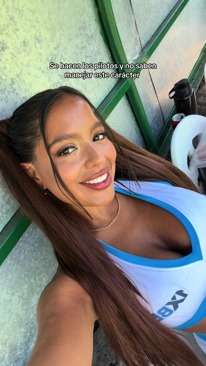 @Melodybareiro