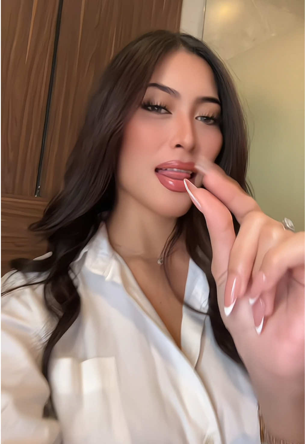 @d