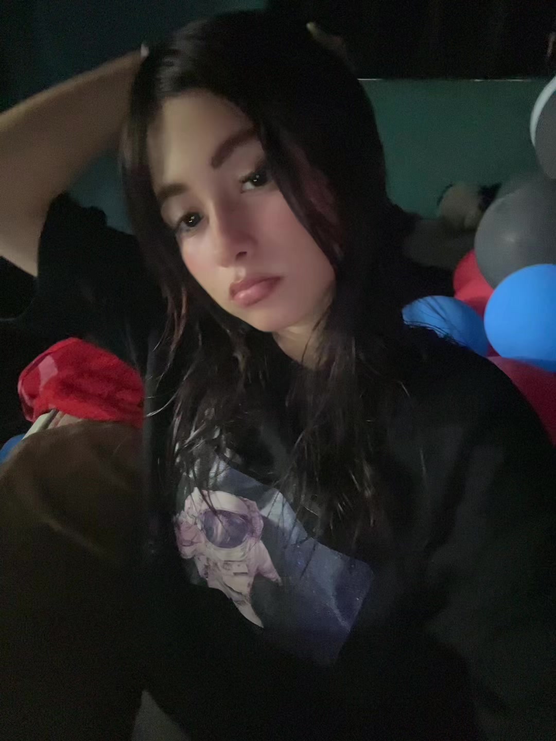 @Elizabeth _🦇