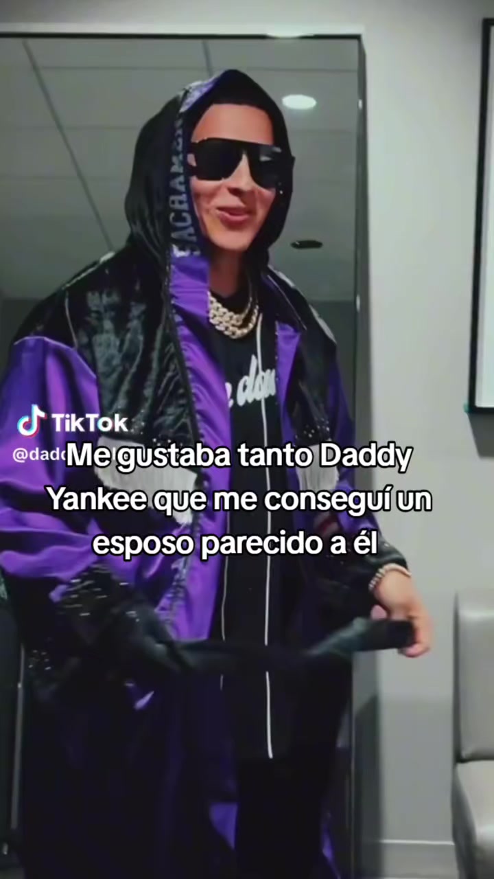@Dulce Menacho tu negrita bella
