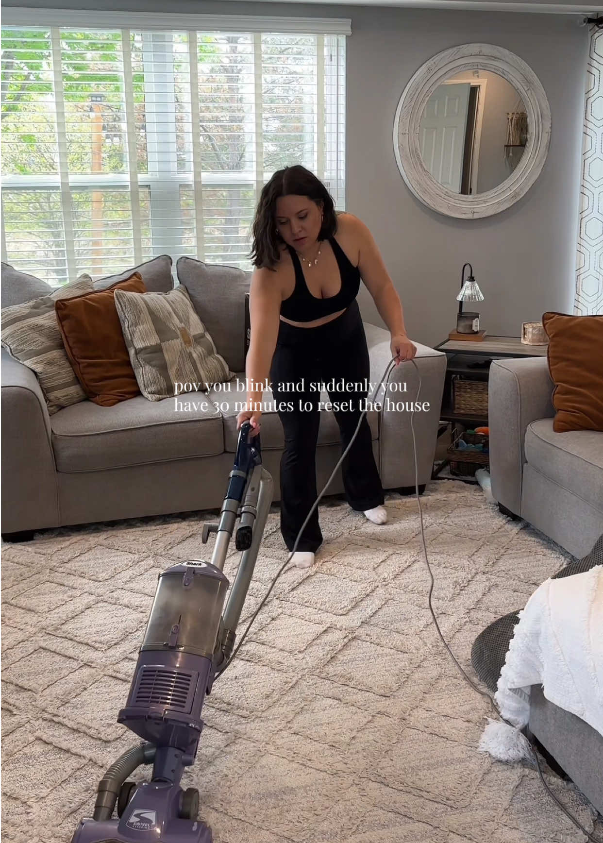 @tia | toddler mom + ugc