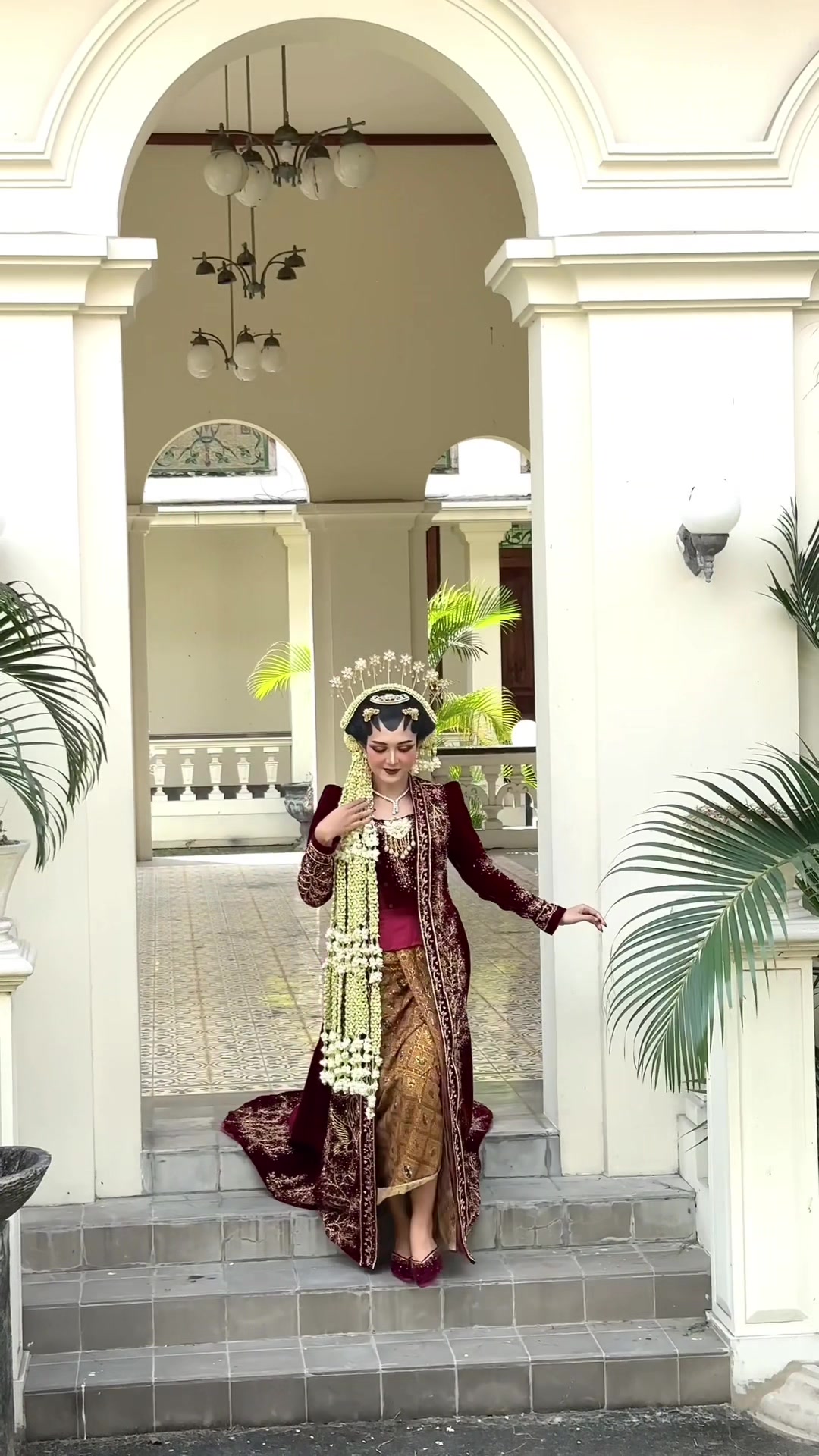 @AISYABRILLIANTI MUA SOLO