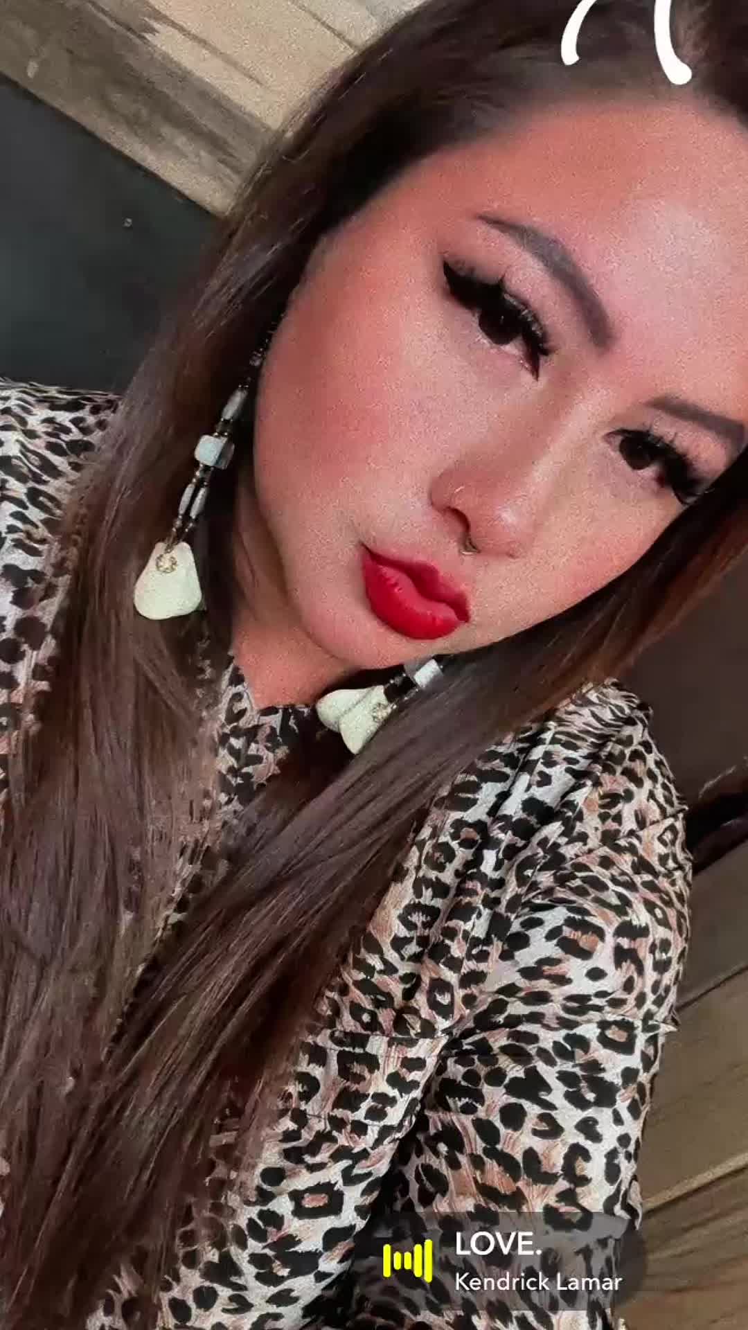 @Lala