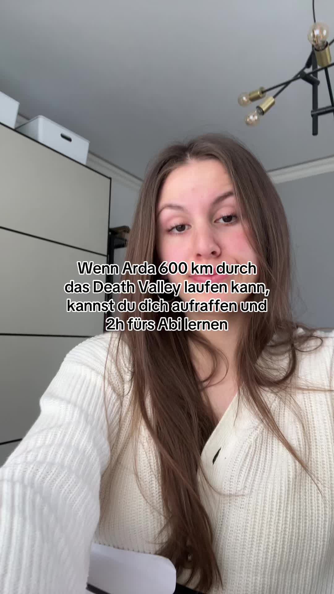 @studywithlauraa