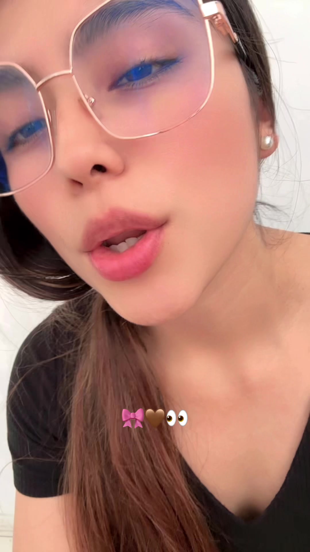 @👑🤍🌸