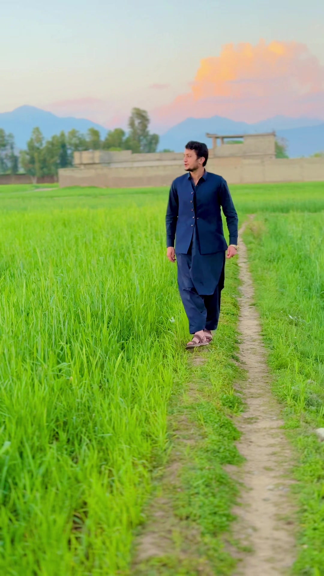 @SALMAN Jan🥀🥀