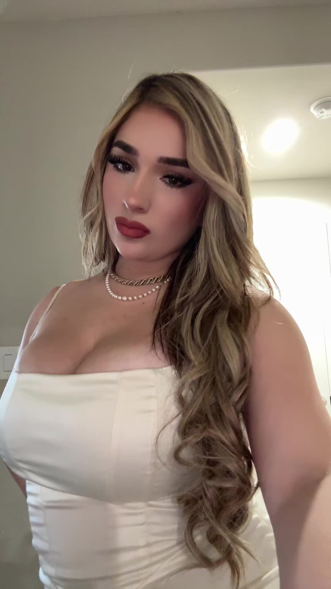 @iamvictoriav