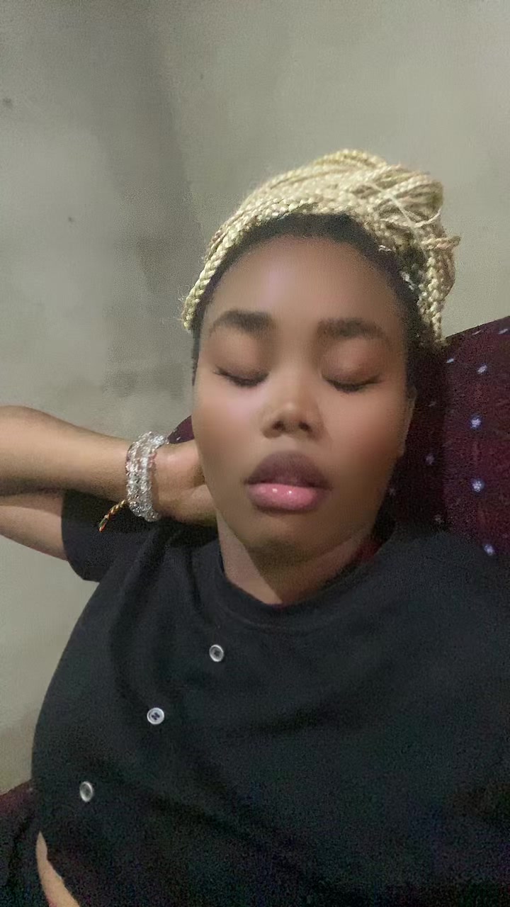 @marie claire 237
