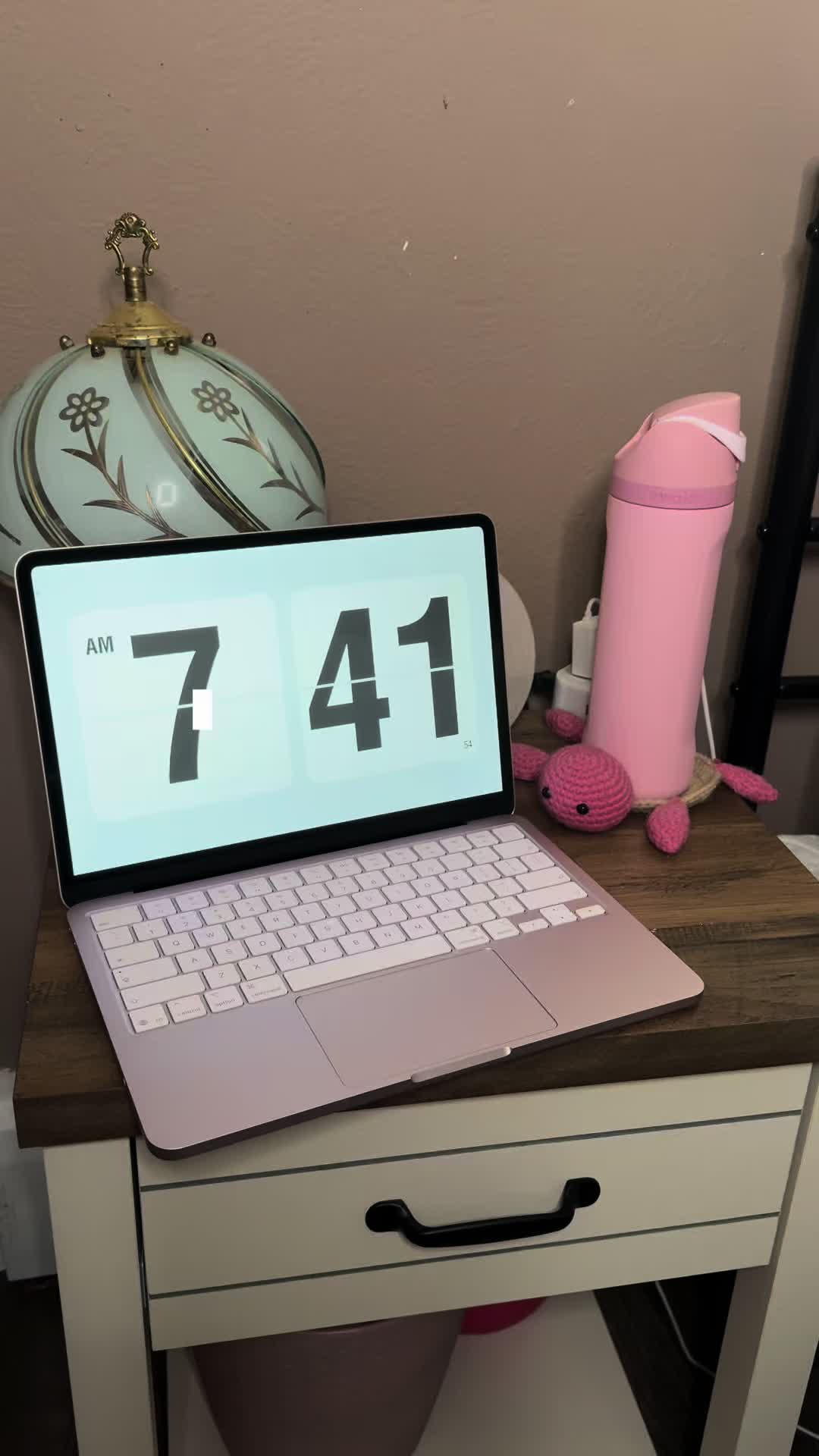 @alexis ౨ৎ