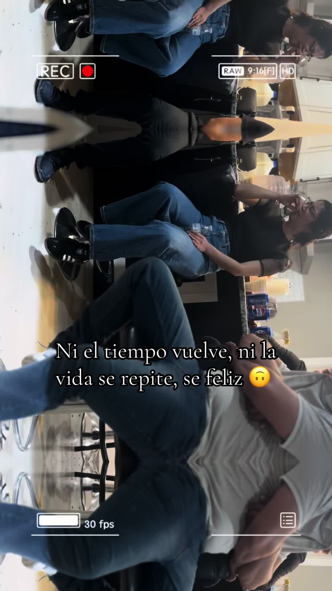@alex_linC.