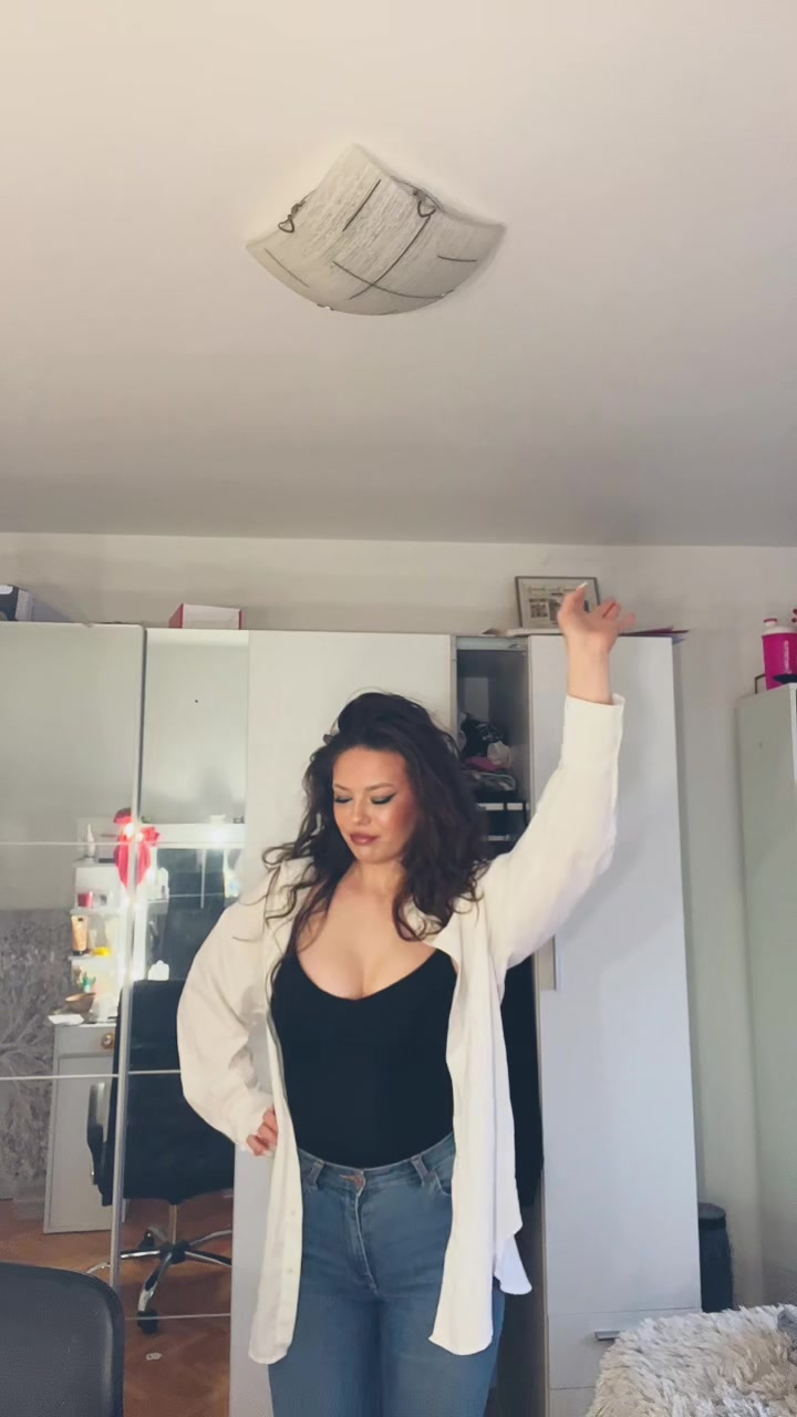 @ona kovrdzava