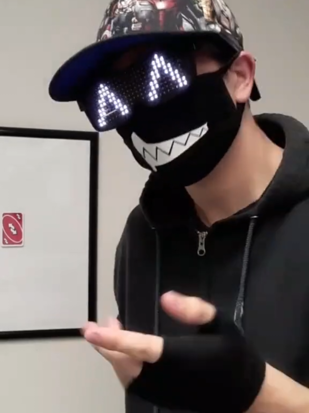 @RED 40