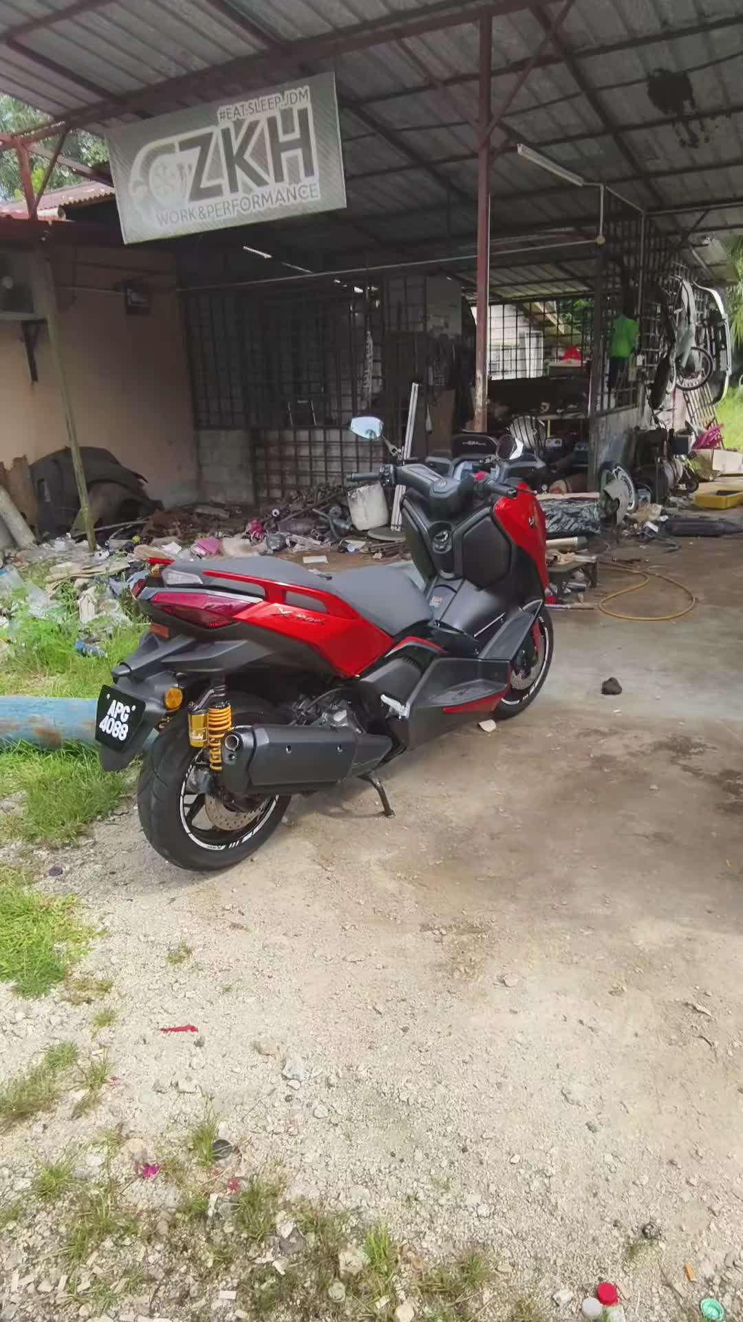 @ahli mesyuarat tingkap