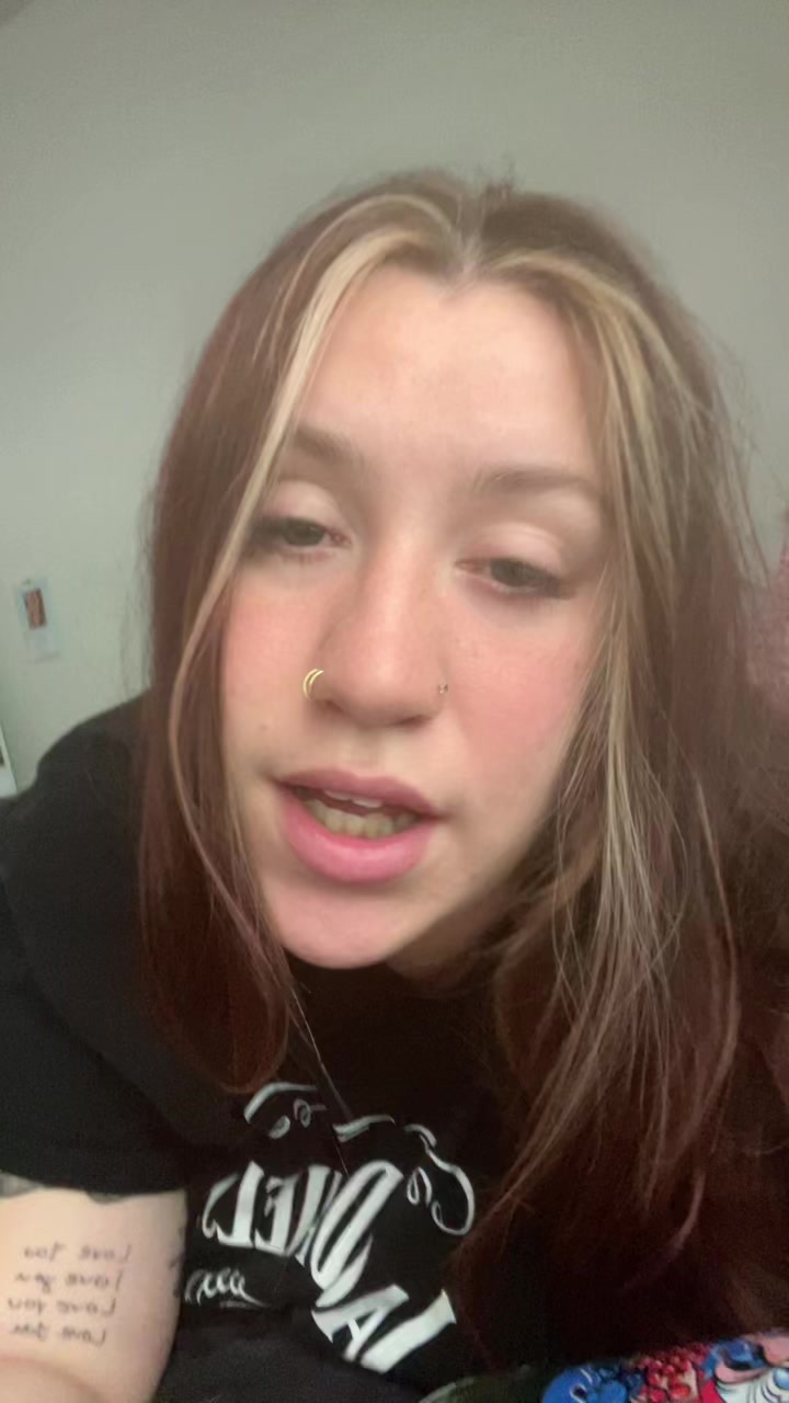 @abseroni