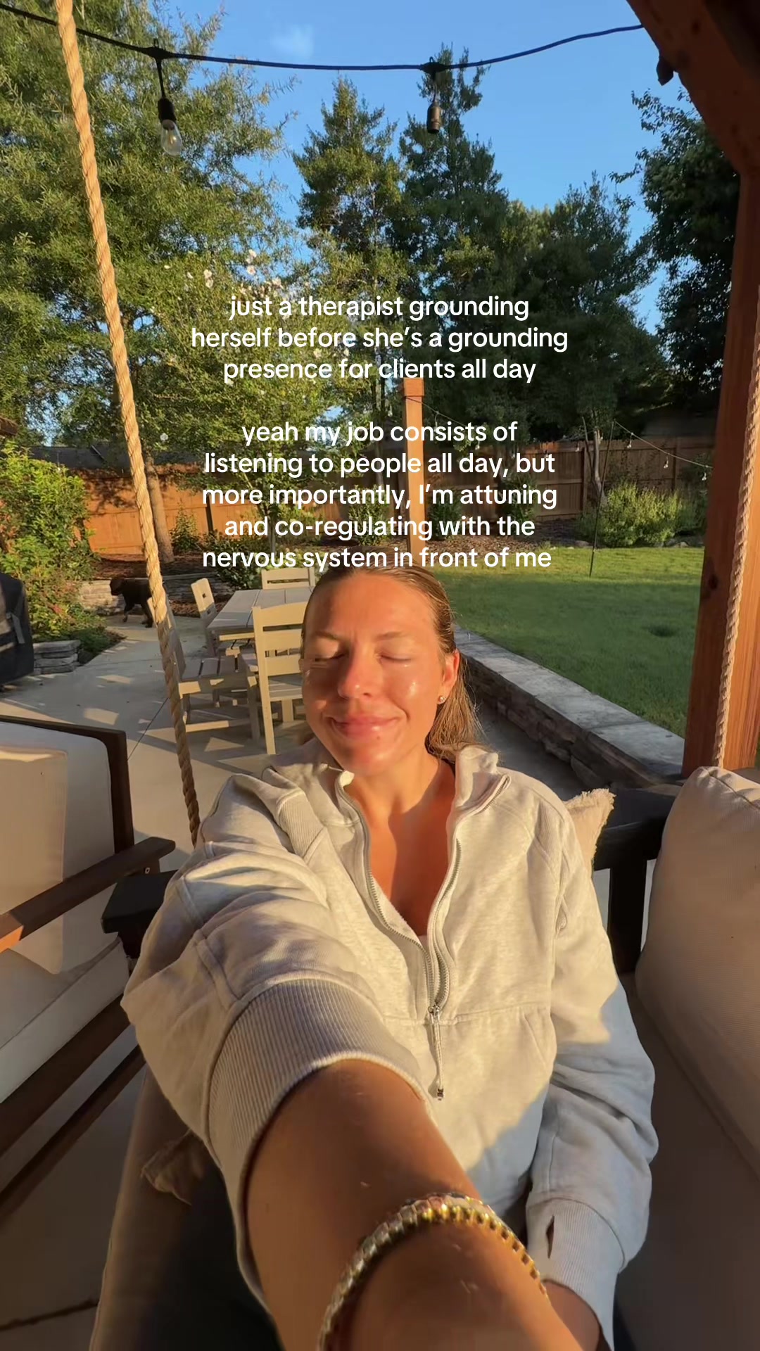 @CARLY | human & therapist