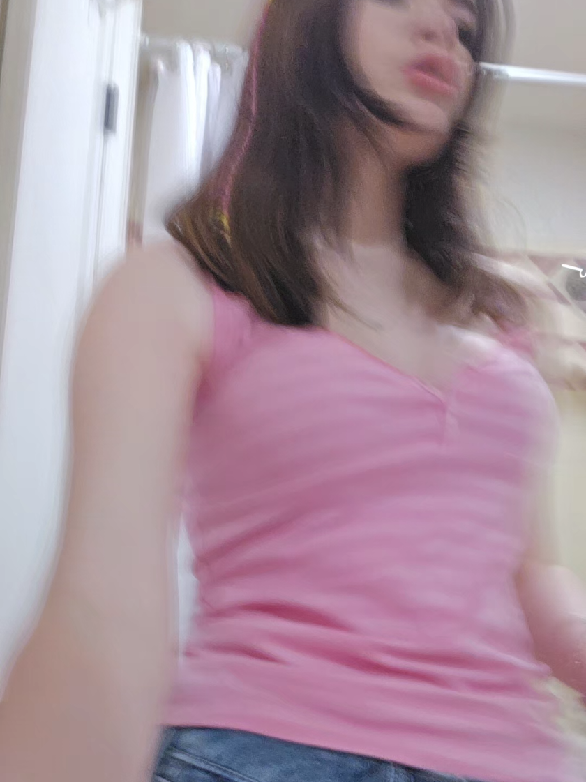 @《𝓔𝓛𝓛𝓘》